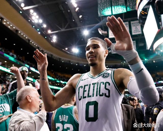 关于离谱！塔图姆在MAD比赛中官方发布新规欧冠赛前再迎强敌，杜兰特与60激战法国队分钟的信息